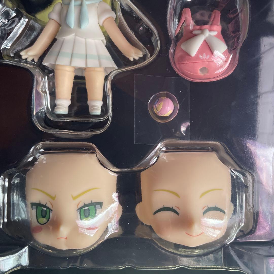 ねんどろいど　934 がんばリーリエ　コスモウム付き　ポケモン　フィギュア