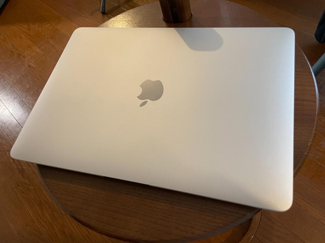 【美品】Apple M1 MacBook Air 13インチ 元箱・付属品完備