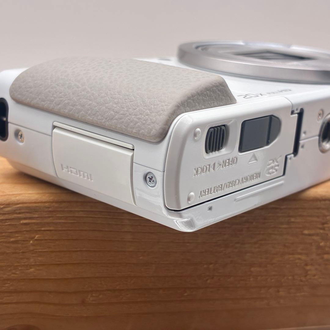 【極美品】Panasonic DMC-TZ40 コンパクトデジタルカメラ