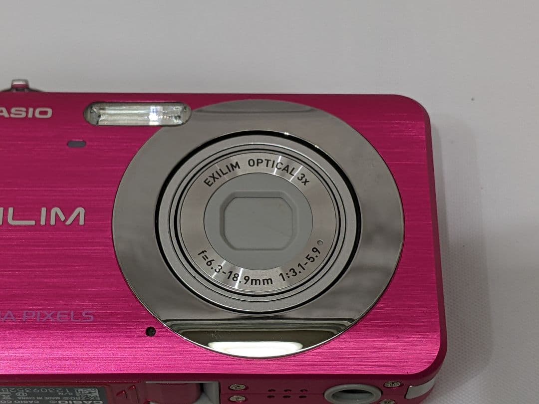 通電未確認品 CASIO EXILIM 8.1メガピクセル コンパクトデジカメ