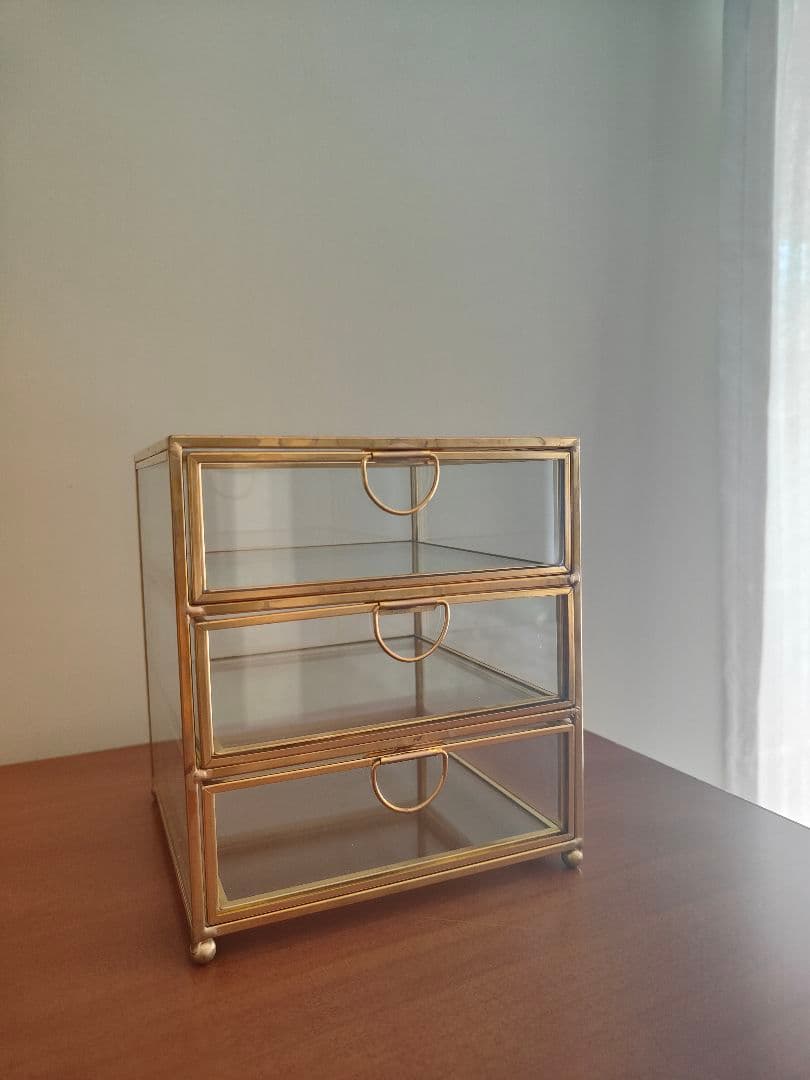 新品未使用品 3段式ガラス アクセサリーケース