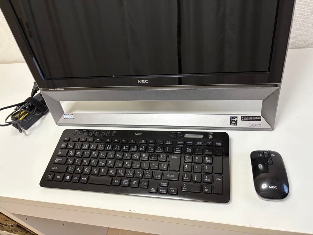NEC LAVIE オールインワンデスクトップ 本体