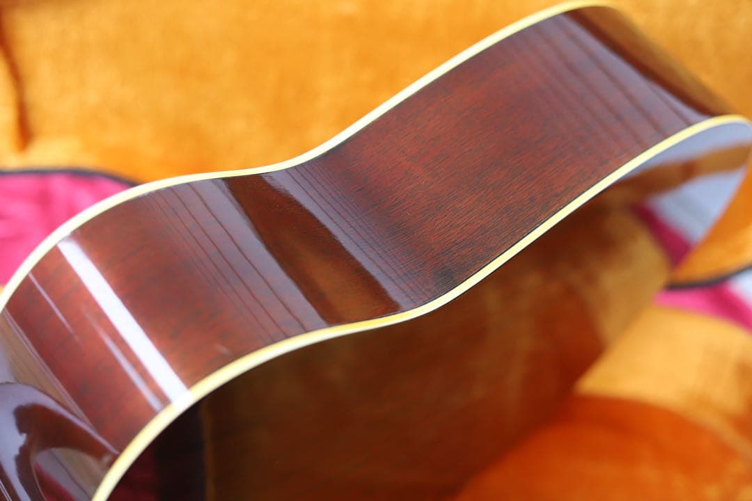 メンテ済 低弦高 YAMAHA FG-200J 黒ラベル アコースティックギター