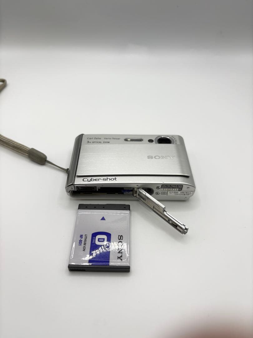 SONY ソニー Cyber shot DSC-T70 シルバー