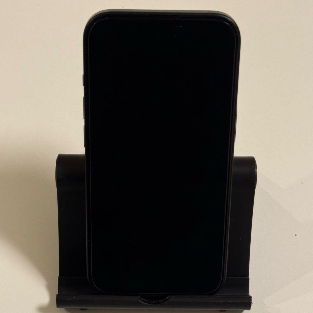 iPhone15 128GB ブラック　覗き見防止フィルム　カメラフィルム付き