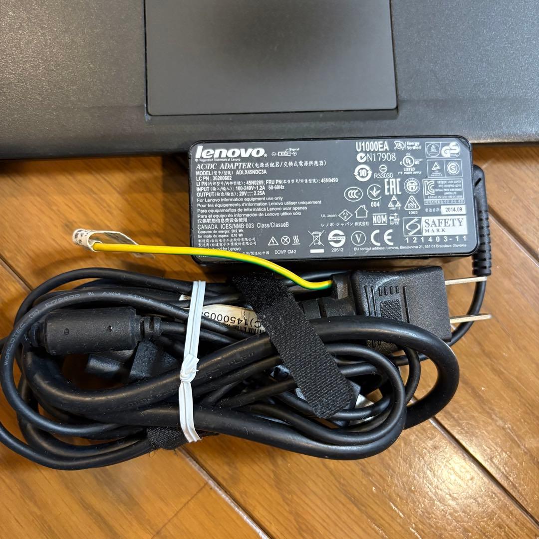 Windowsノート本体 Lenovo ThinkPad X260 corei3 256ssd
