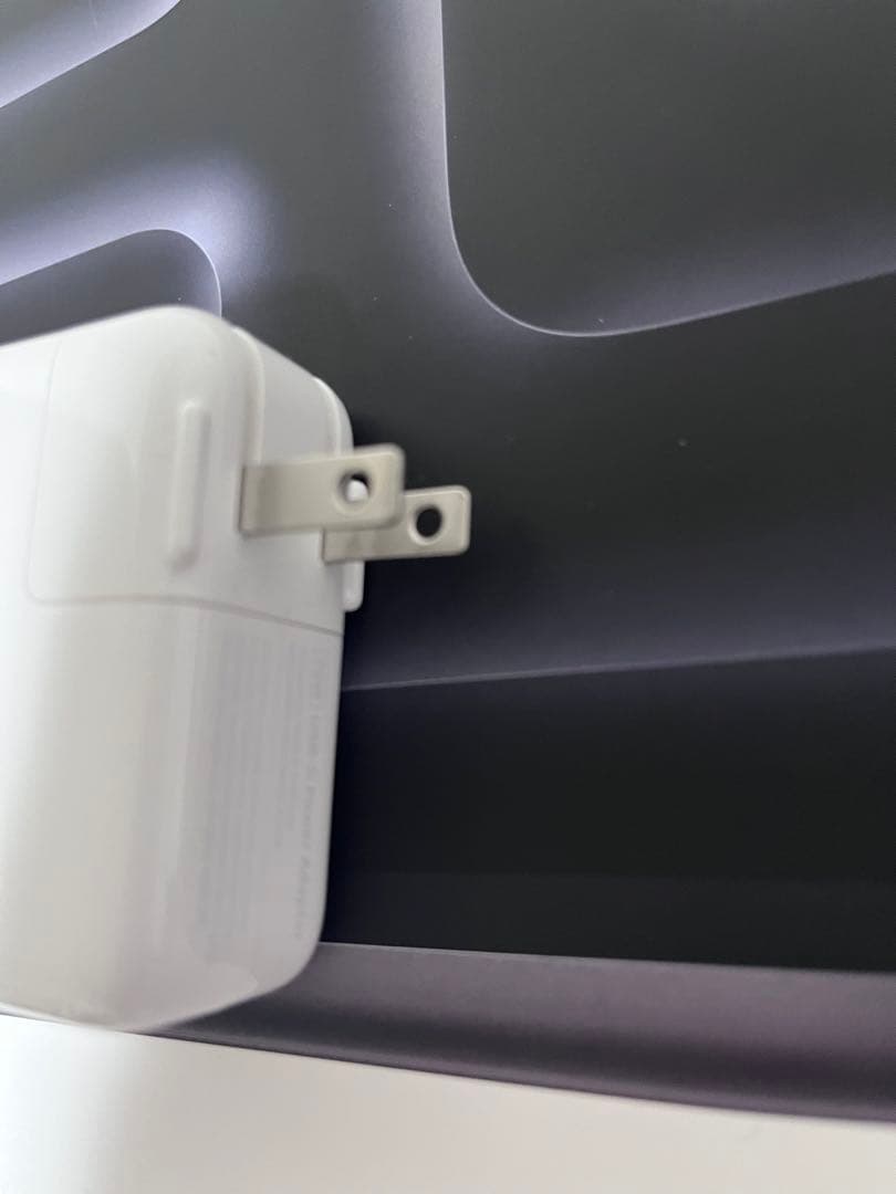 M5 Macbook Pro 14インチ 512GB 24GB