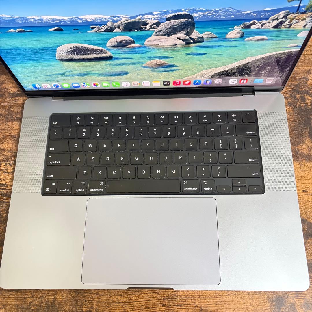 MacBookPro 16インチ M1 Pro メモリ32GB SSD512GB