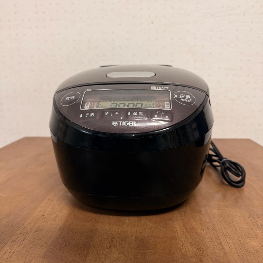 ● 良品 タイガー圧力IH炊飯ジャー JPK-10E8 5.5合炊き