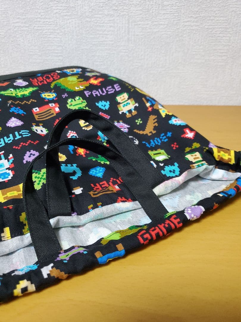 ナップサック 体操服入れ お着替え袋   黒ピクセルドット柄×ブラック
