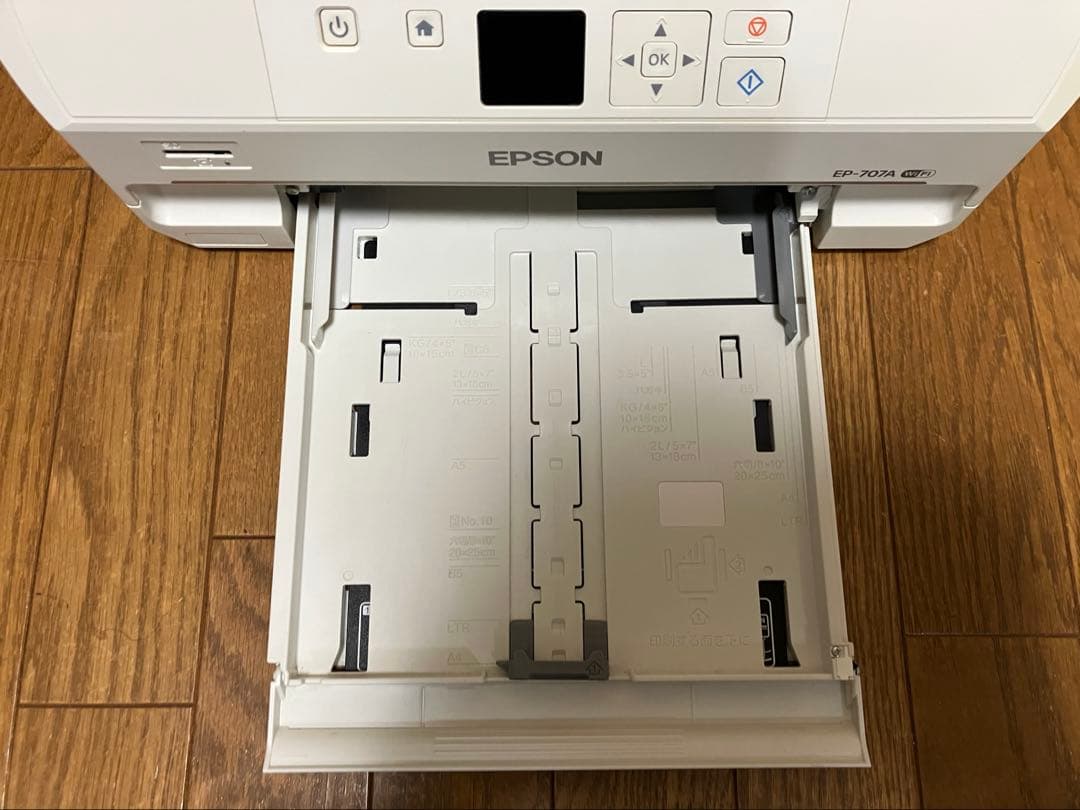 EPSON　プリンター　カラリオ　EP-707A　動作未確認　ジャンク