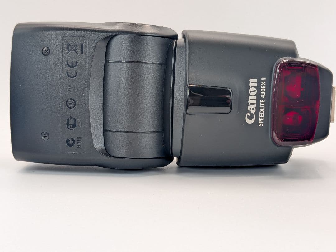 極美品◆世界最軽量◆Canon EOS Kiss X7 高性能ストロボ 単焦点付