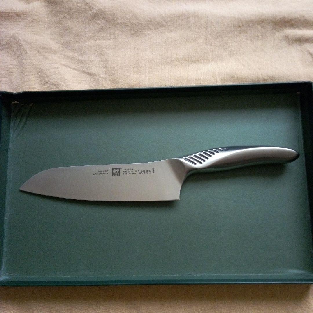 ツヴィリング　三徳包丁　未使用品　箱なし　J.A.Henckels 18cm