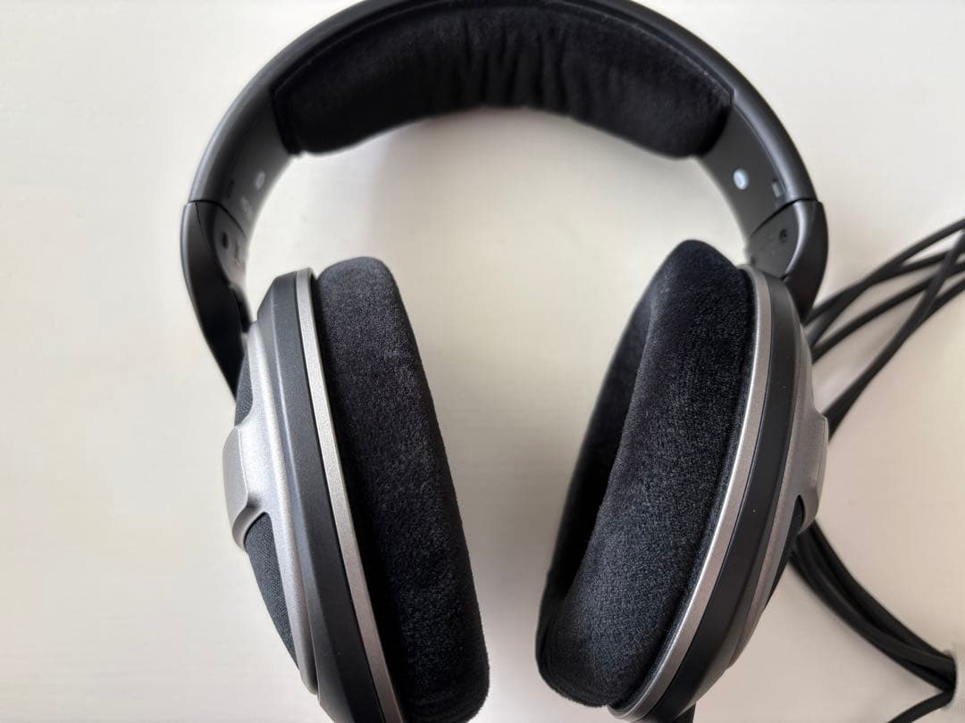 美品　変換プラグ付属 オープン型　SENNHEISER HD559 ヘッドホン