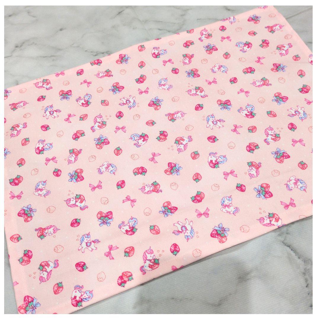 ２５×３５cmランチョンマット♡四枚♡ハンドメイド♡ミニユニコーン