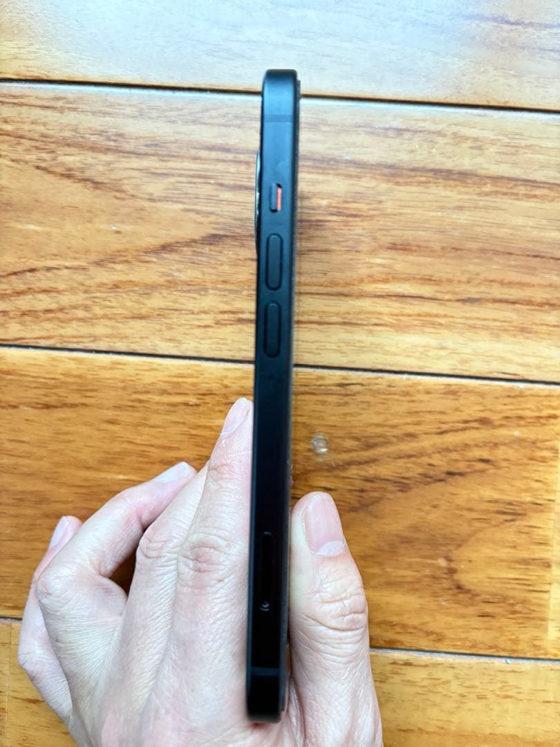 iPhone 15  128GB 　SIMフリー　ブラック