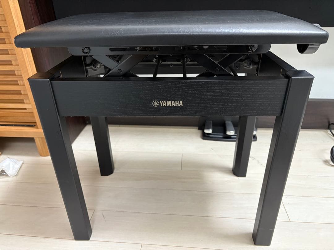 【美品】ヤマハ　YAMAHA 高低自在イス　BC-205 BK ピアノ用
