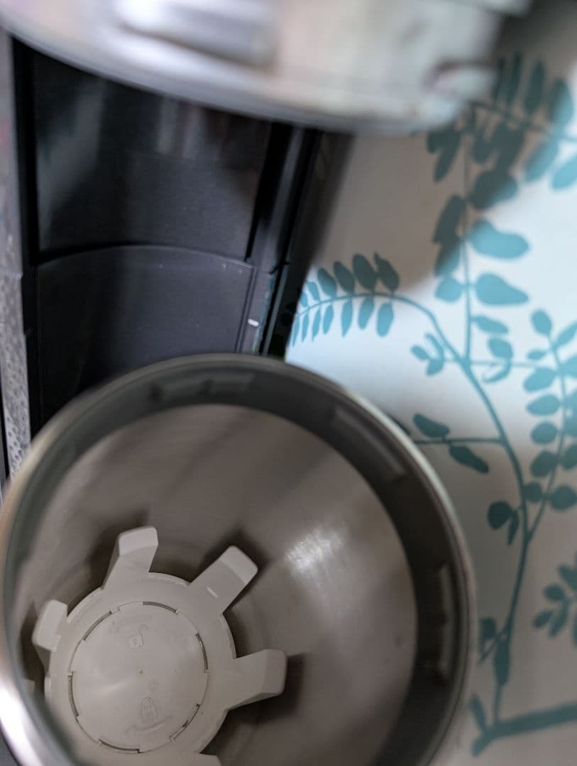 赤*花様 炭酸水メーカー　sodastream DUO 　ソーダストリーム　即購