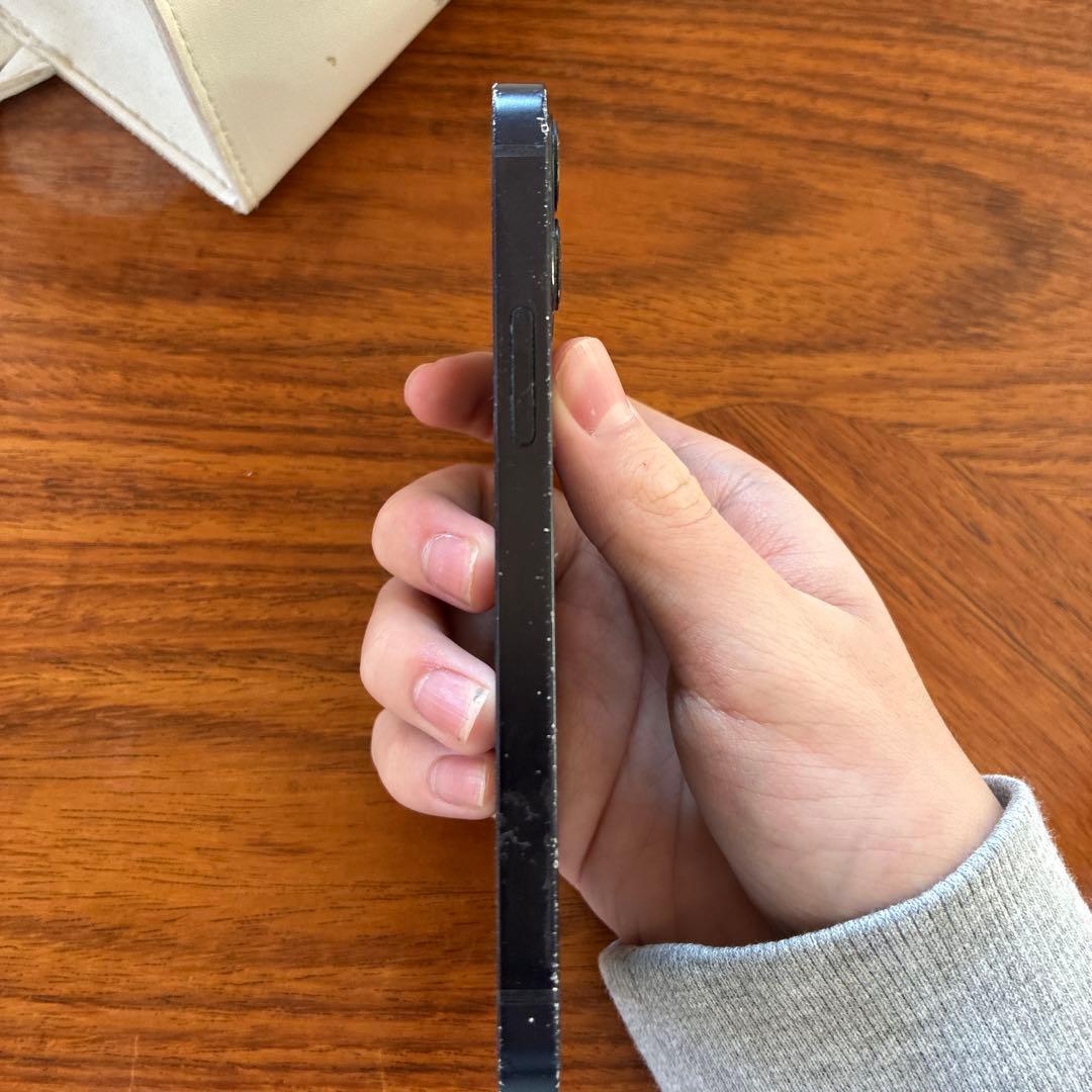 iPhone 12 miniブラック