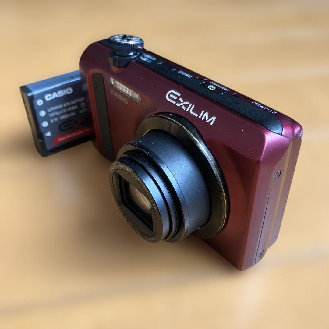 CASIO EXILIM EX-ZR30 コンパクトデジタルカメラ レッド