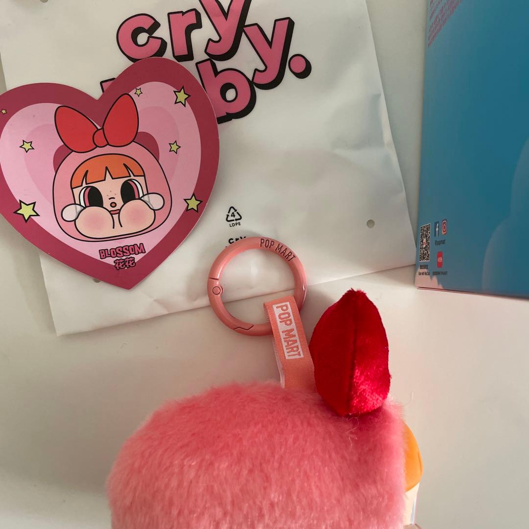POP MART crybaby. ぬいぐるみキーホルダー 5個