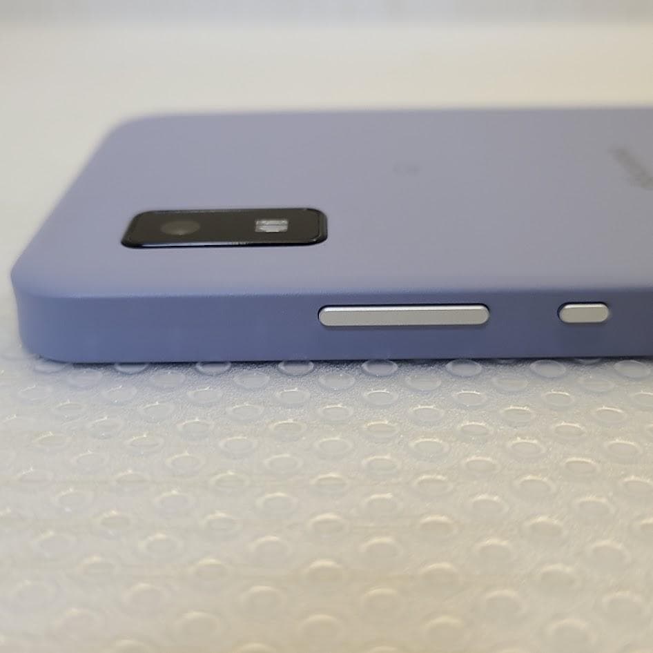 AQUOS wish2 ■ 4GB/64GB / docomo SH-51C