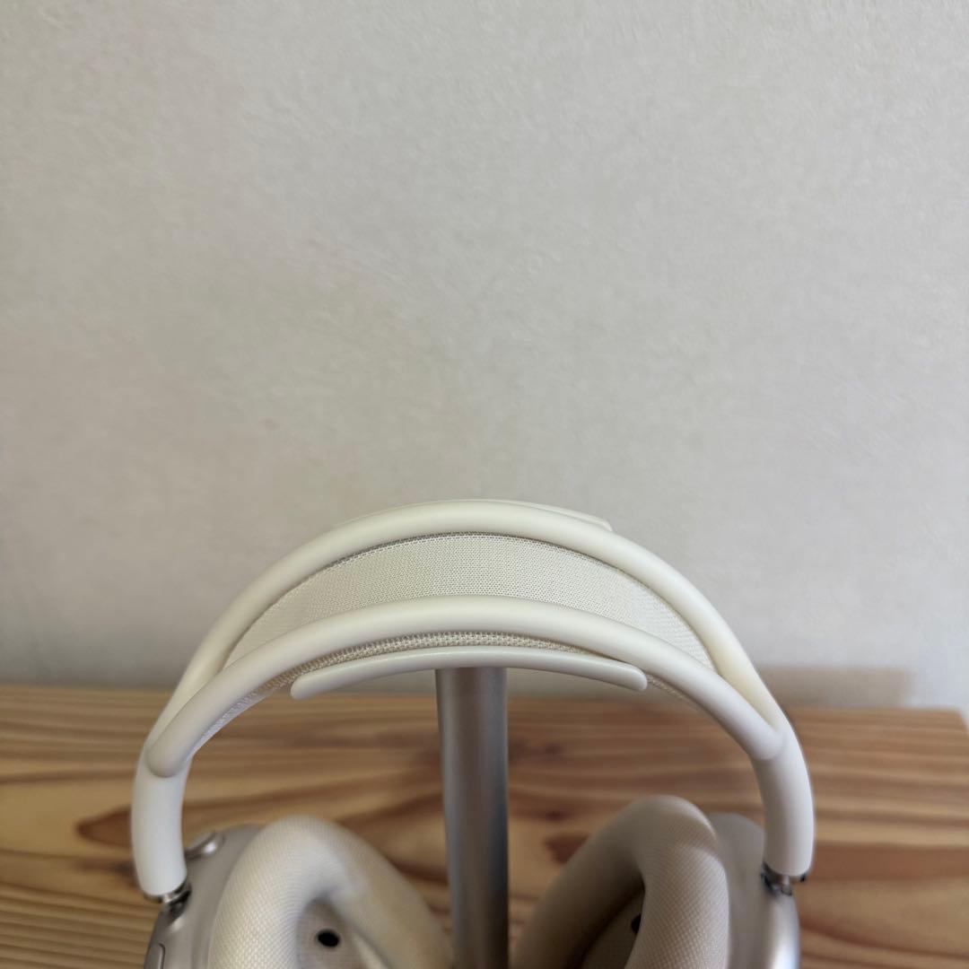 AirPods Max スターライト