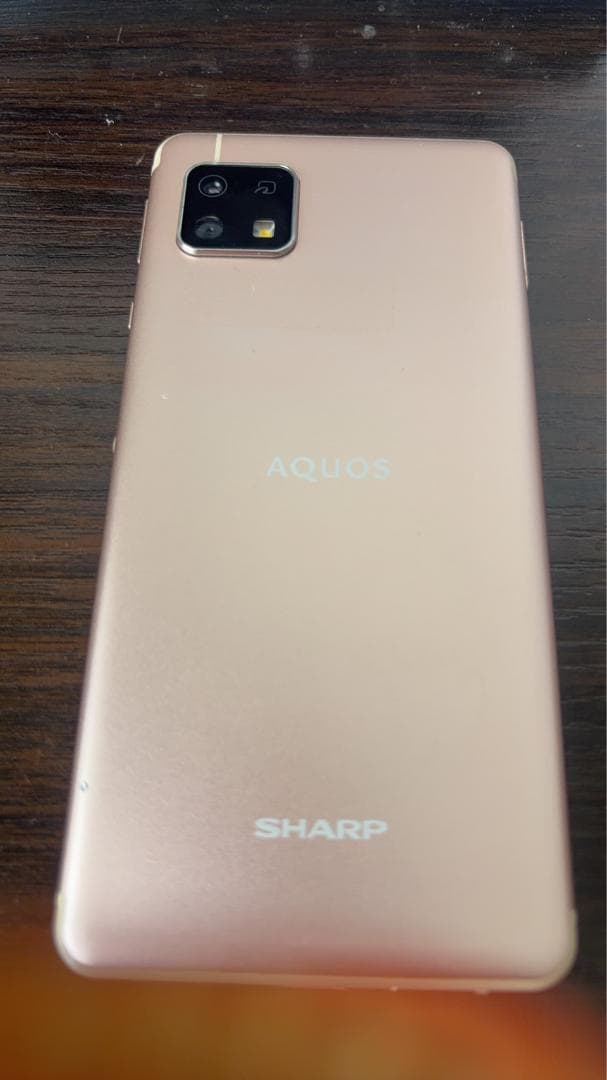 AQUOS sense4 lite 本体