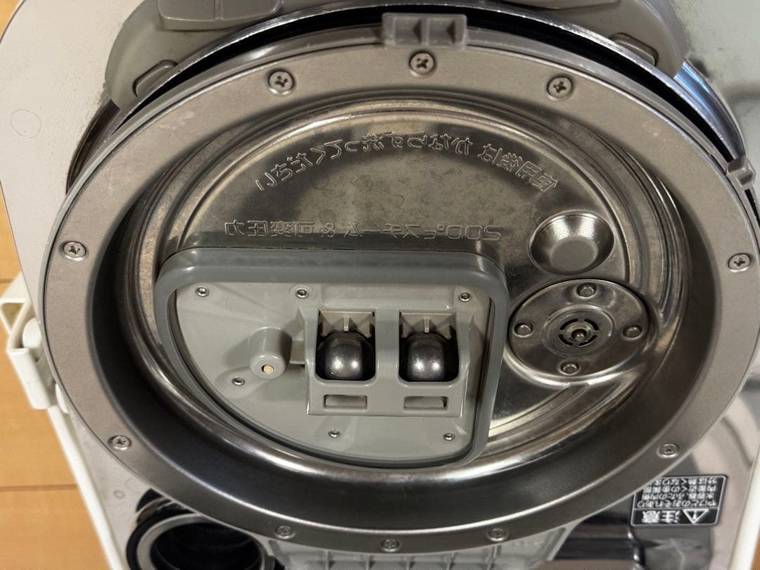 パナソニックPanasonic スチーム可変圧力IH 炊飯器　SR-SPX103