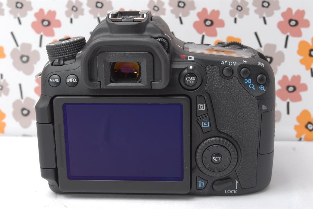 ❤Canon EOS 70D❤高速AF＆連写で瞬間撮影❤超望遠レンズセット❤