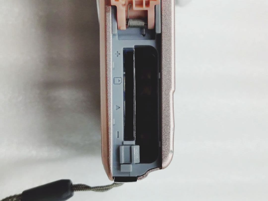4-333 CASIO EXILIM EX-Z270 メガピクセル デジカメ