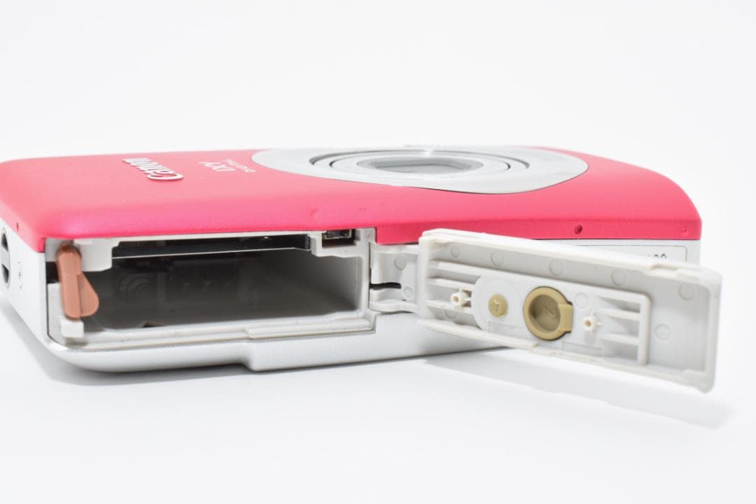 ■ 美品 ■ キヤノン　Canon IXY DIGITAL 110 IS レッド