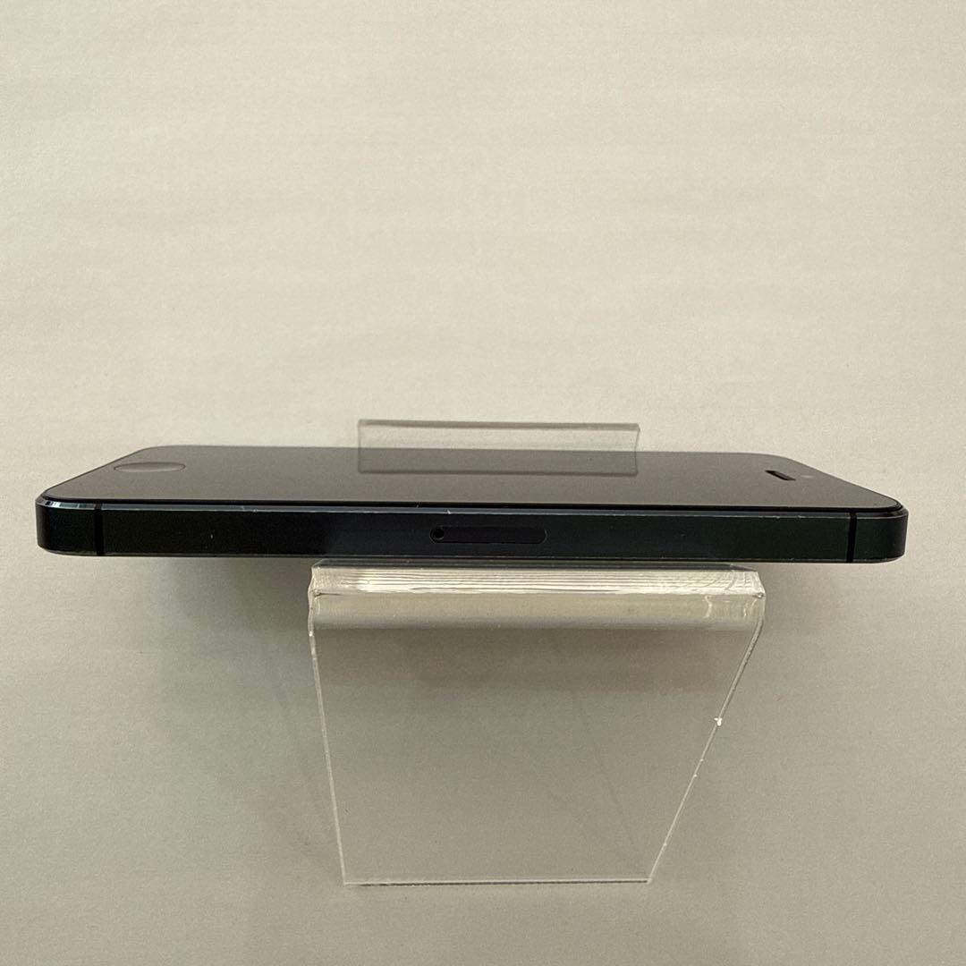 iPhone 5 32GB ブラック au 本体