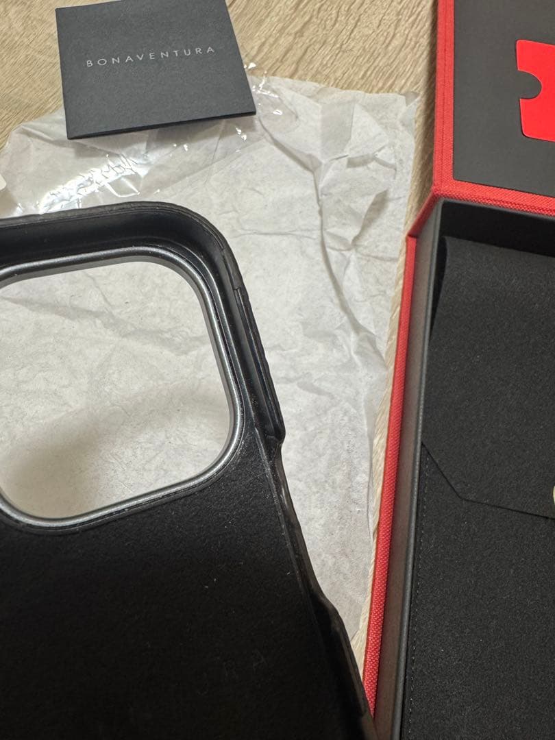 BONAVENTURA(ボナベンチュラ) iPhone15Pro レザーケース