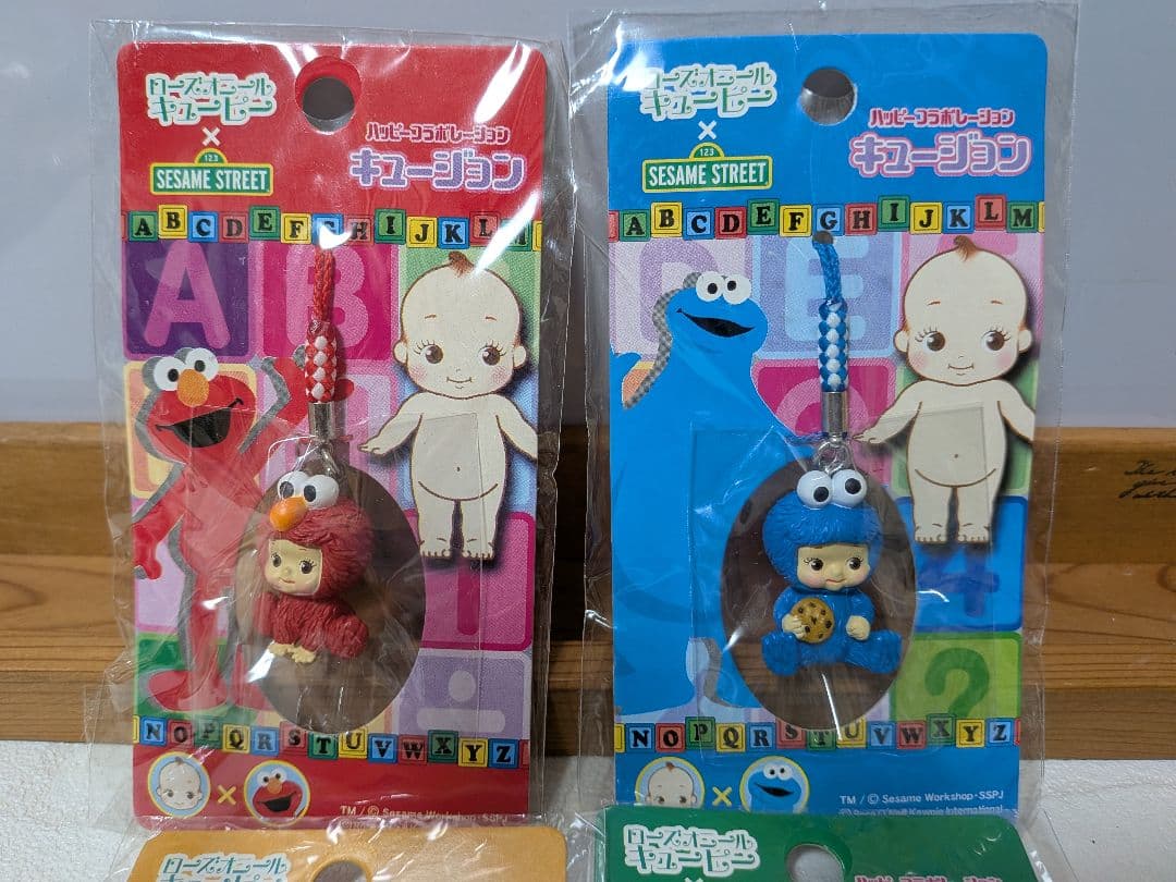 キュージョン根付　エルモ　クッキーモンスター　ビッグバード　オスカー