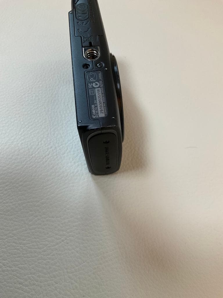 Canon IXY 600F ブラック｜付属品あり｜コンパクトデジカメ 訳あり
