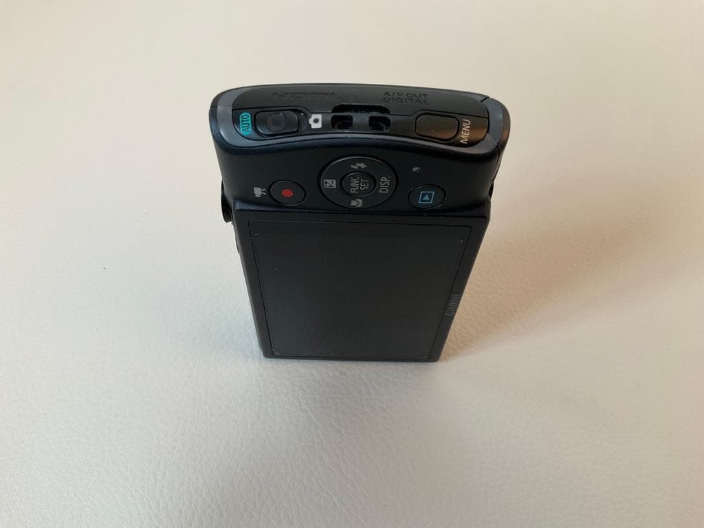 Canon IXY 600F ブラック｜付属品あり｜コンパクトデジカメ 訳あり