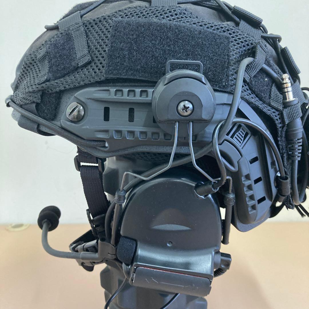 イ*ー様 実物ファストヘルメット イヤーマフ付きレベル3A