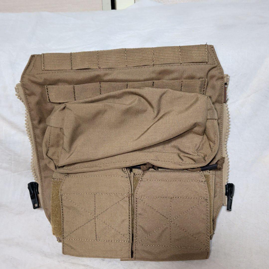 crye CPスタイル AVSレプリカプレートキャリア　バックパネル付