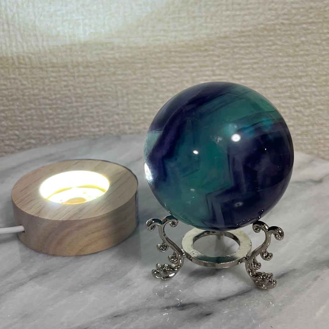 【セット販売】バイカラーフローライト　＋台座　直径59.5mm