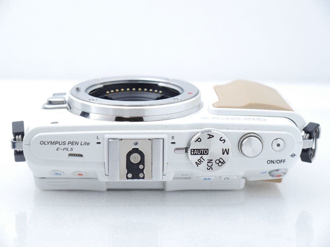 OLYMPUS E−PL5 レンズキット ホワイト
