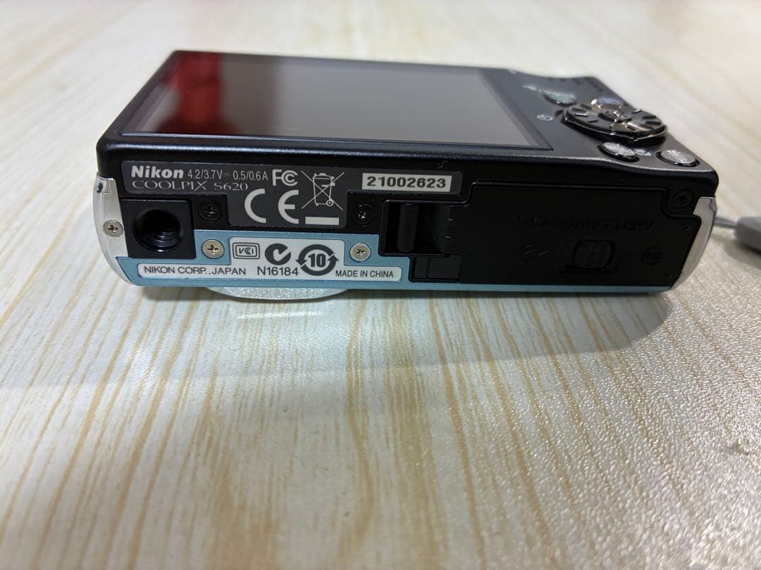 Nikon ニコン COOLPIX S620 コンパクトデジタルカメラ　動作品