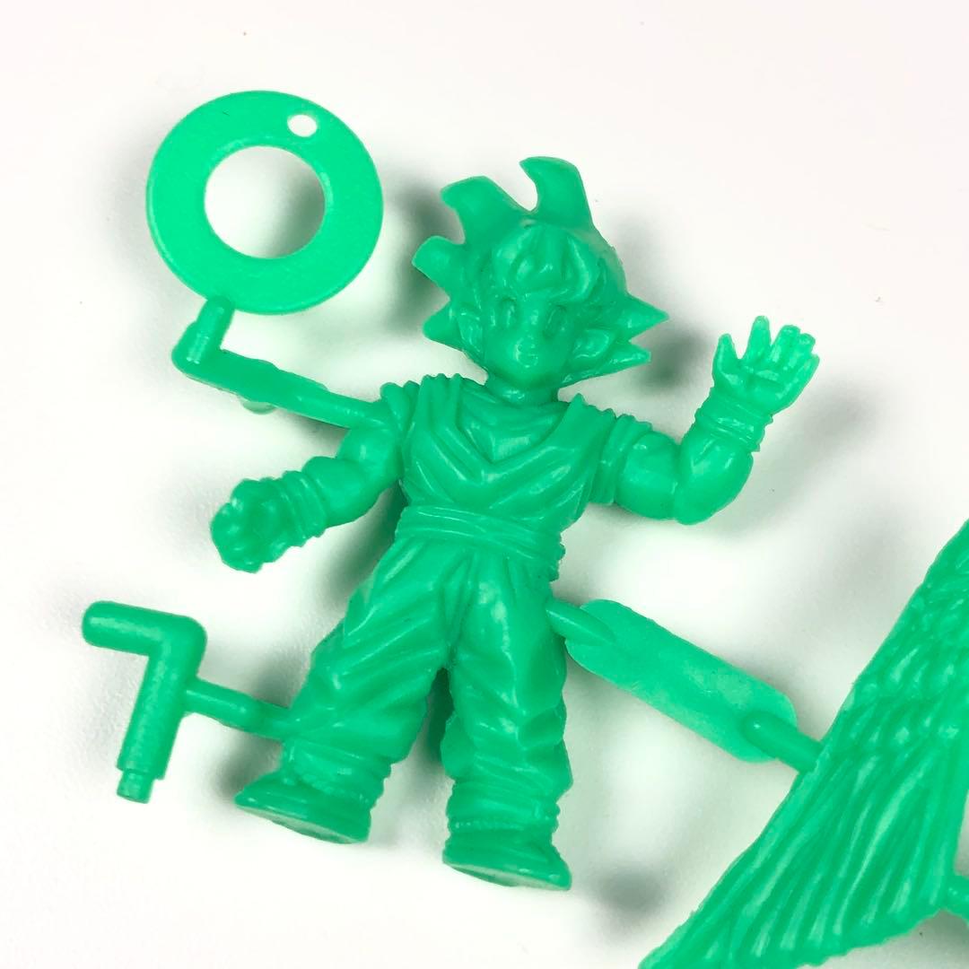 ドラゴンボール 消しゴム フィギュア 孫悟空 天使 緑 未切り