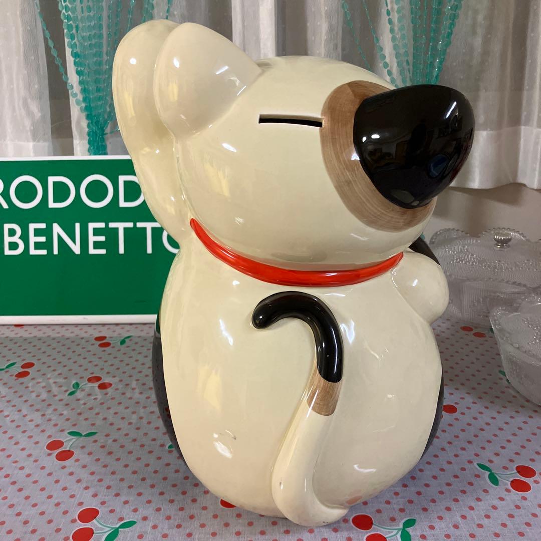☆招き猫　貯金箱　陶器　ファンシー☆