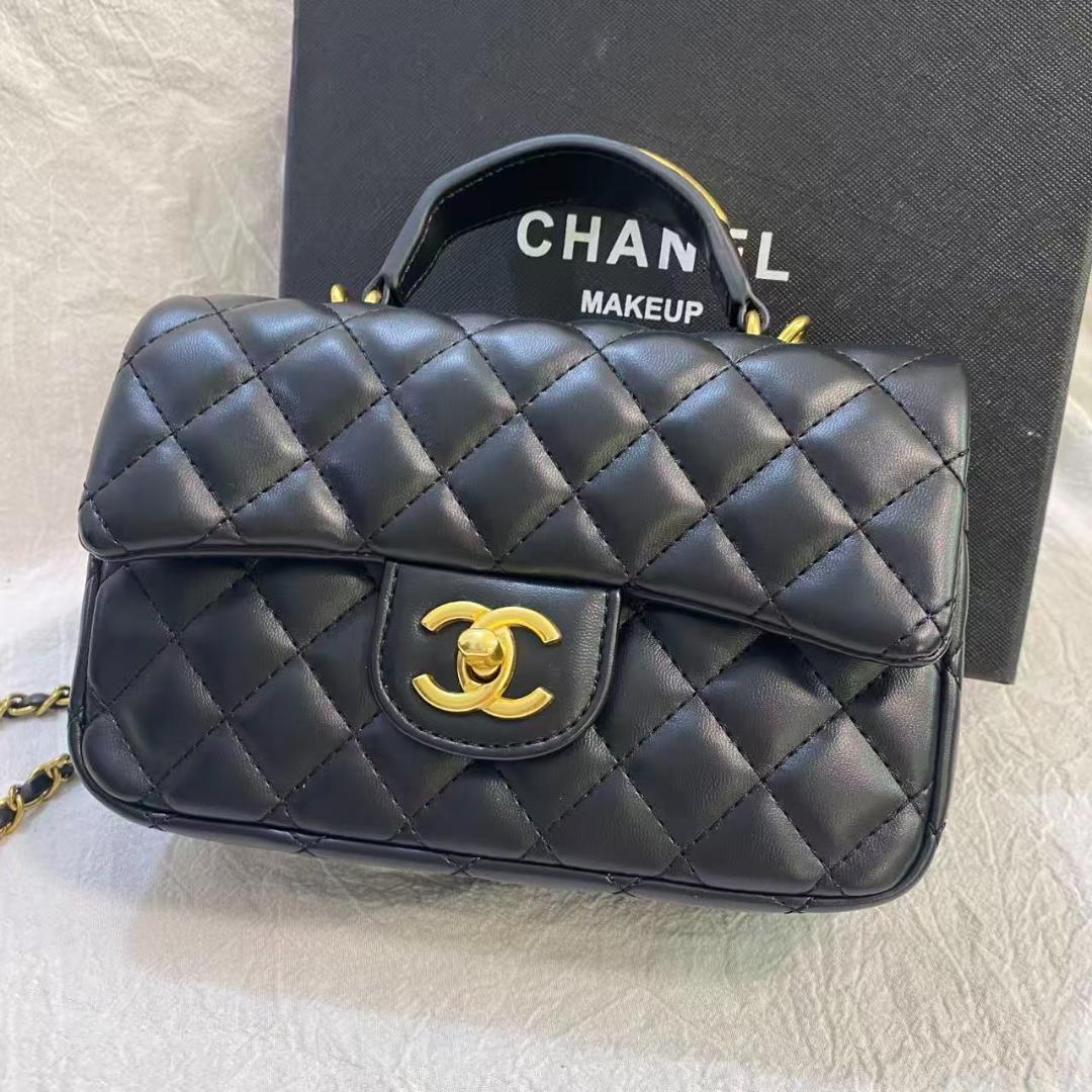 CHANEL MAKEUPノベルティ ショルダーバッグ