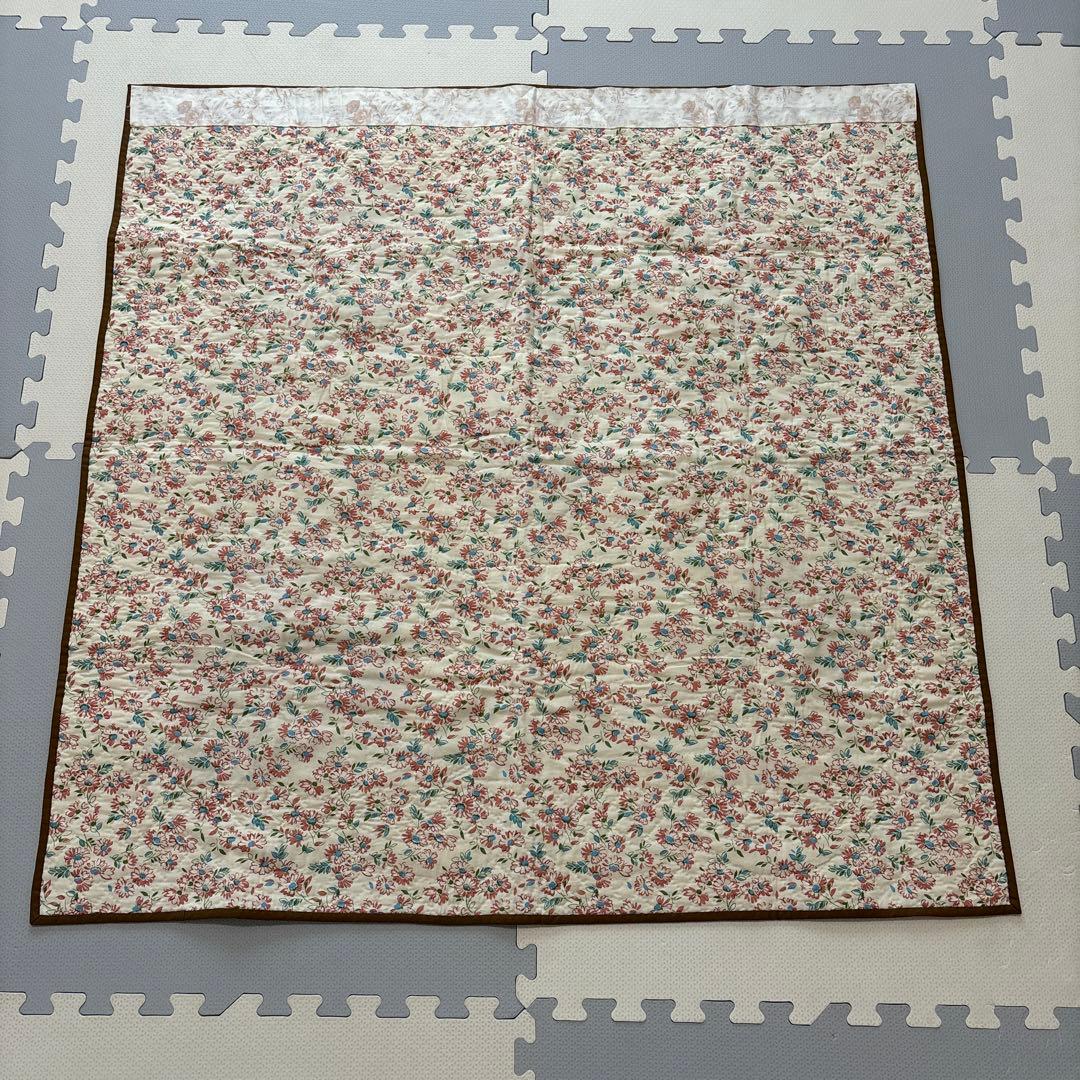 タペストリー　ハンドメイド　壁掛け　パッチワーク