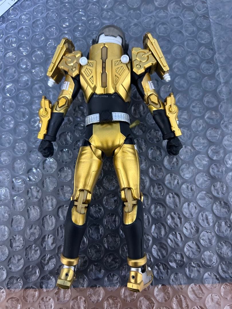 S.H.Figuarts 仮面ライダーグリス 猿渡ファームセット