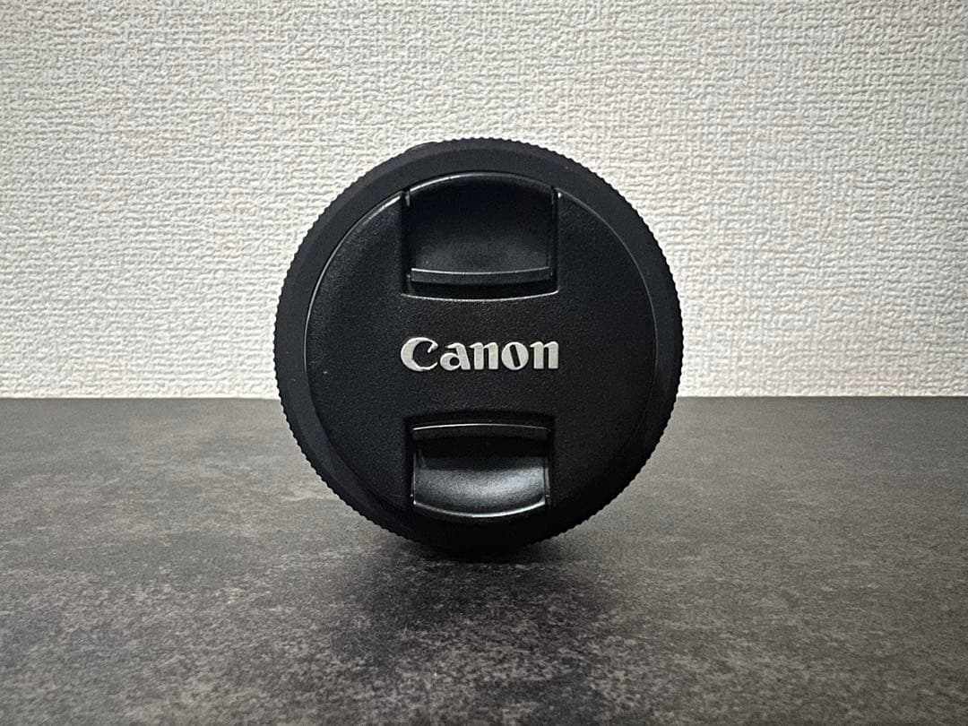 CANON EOE Kiss7 ボディ　単焦点レンズEF-S セット売り　美品