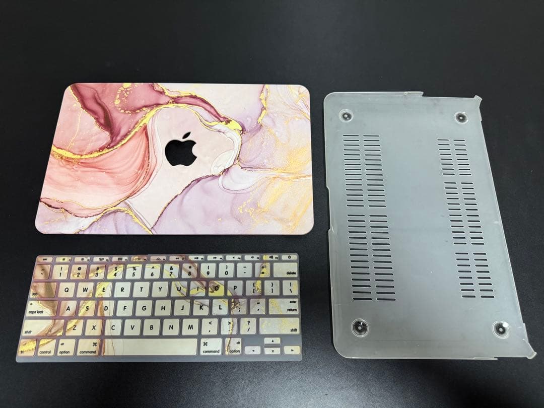 MacBook Air 11 Mid2013 i5 SSD 充電器付 動作品
