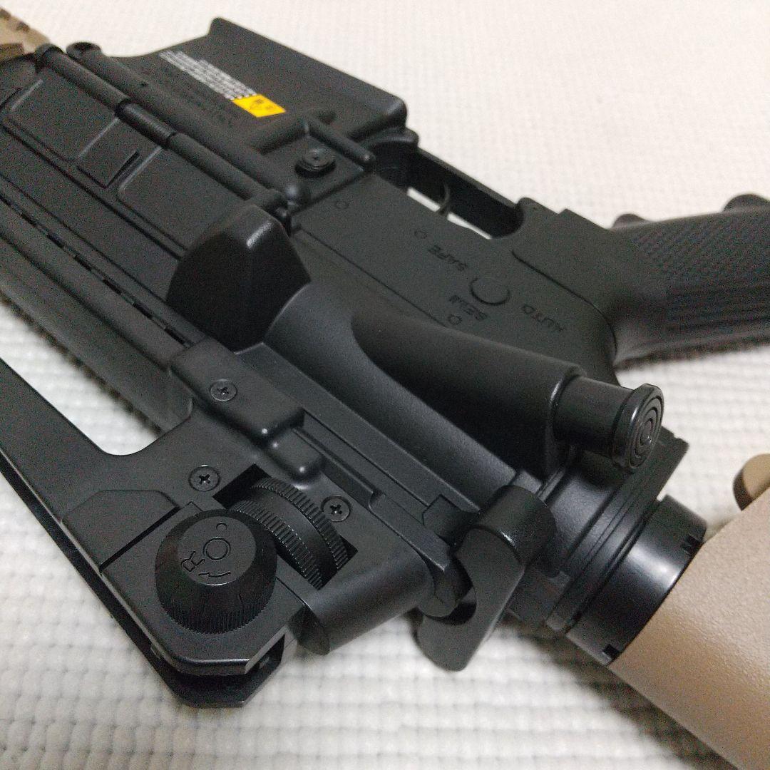 p*n様 美品 マルイ電動ガン『M4CQBタンカラーモデル』ライトプロ 10禁